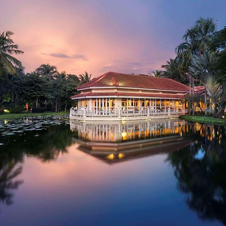 Sofitel Angkor Phokeethra Golf & Spa Resort Сием Реап Екстериор снимка