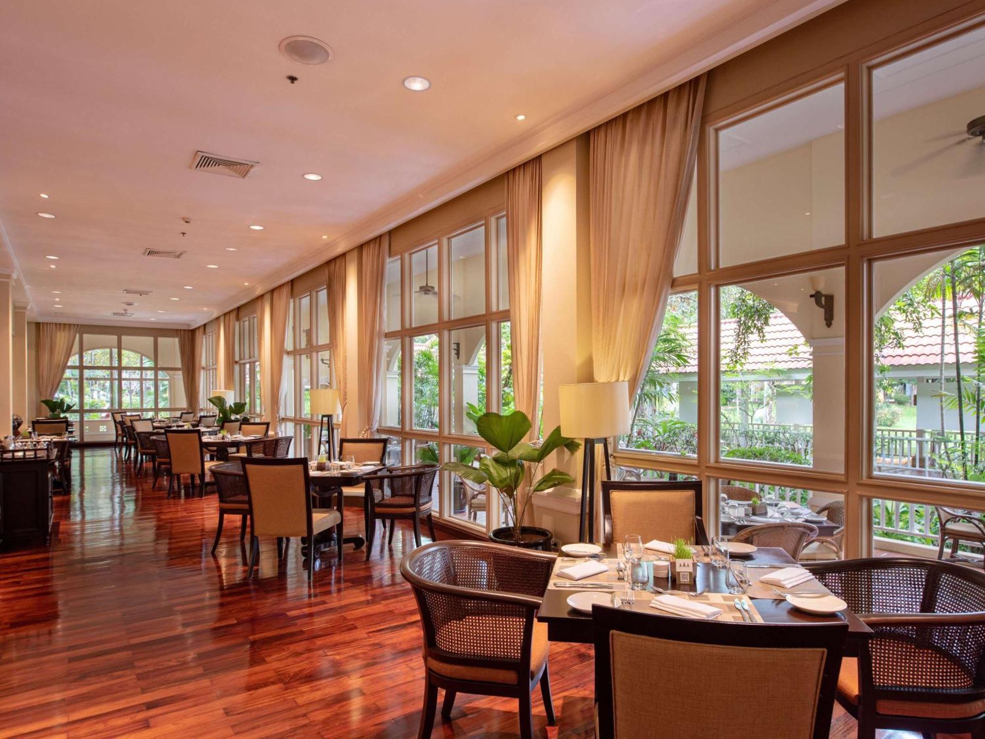 Sofitel Angkor Phokeethra Golf & Spa Resort Сием Реап Екстериор снимка