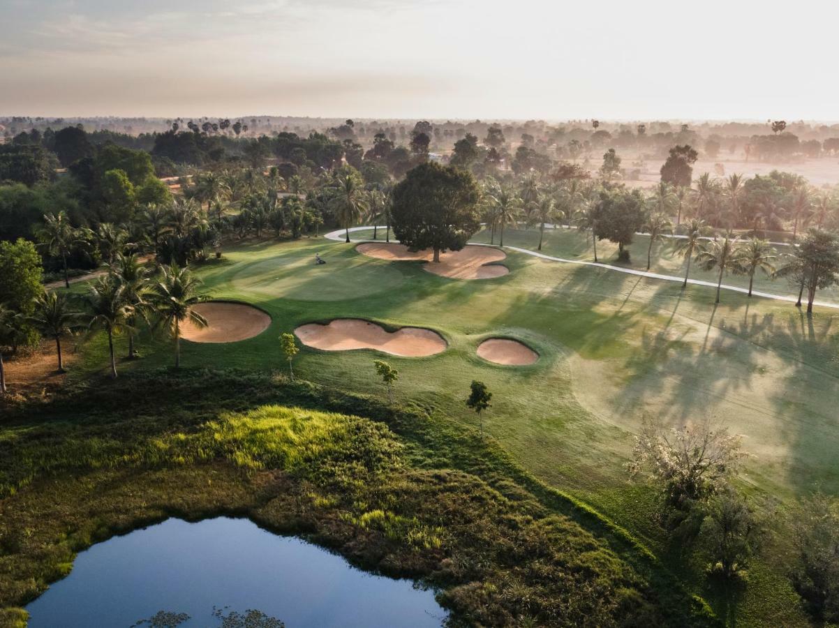 Sofitel Angkor Phokeethra Golf & Spa Resort Сием Реап Екстериор снимка